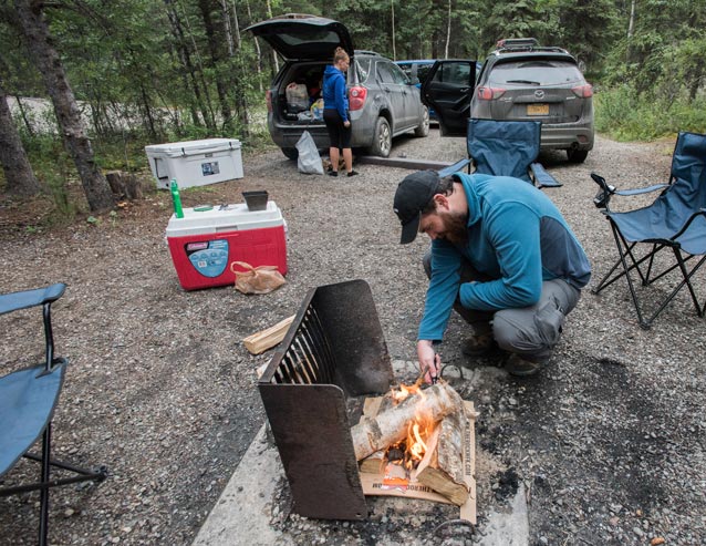 Try These Easy Foil Packet Meals On Your Next Camping Trip